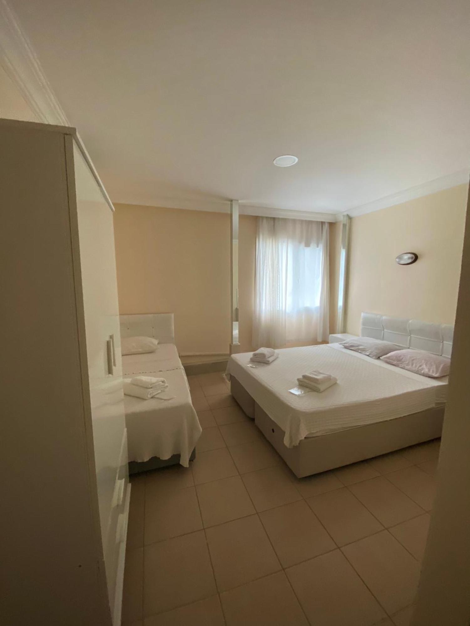 Mandarin Beach Hotel Гумульдур Экстерьер фото